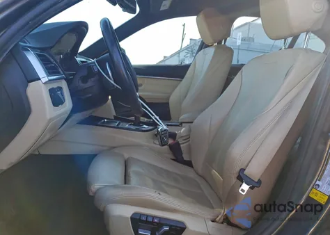 2017 BMW 330 I z USA, uszkodzony, nr VIN WBA8B9G5XHNU49930